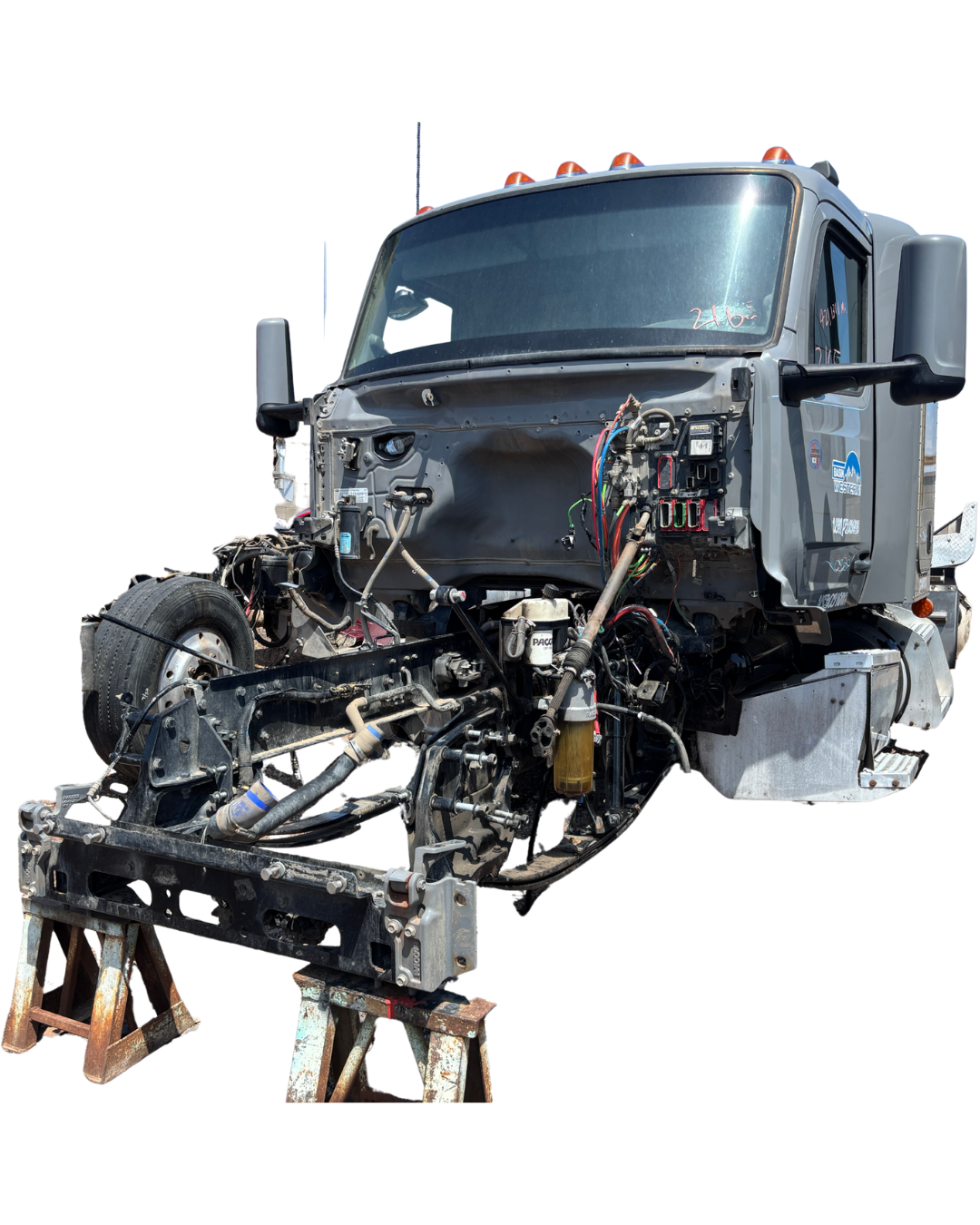 2023 Peterbilt 567 STOCK# 2162