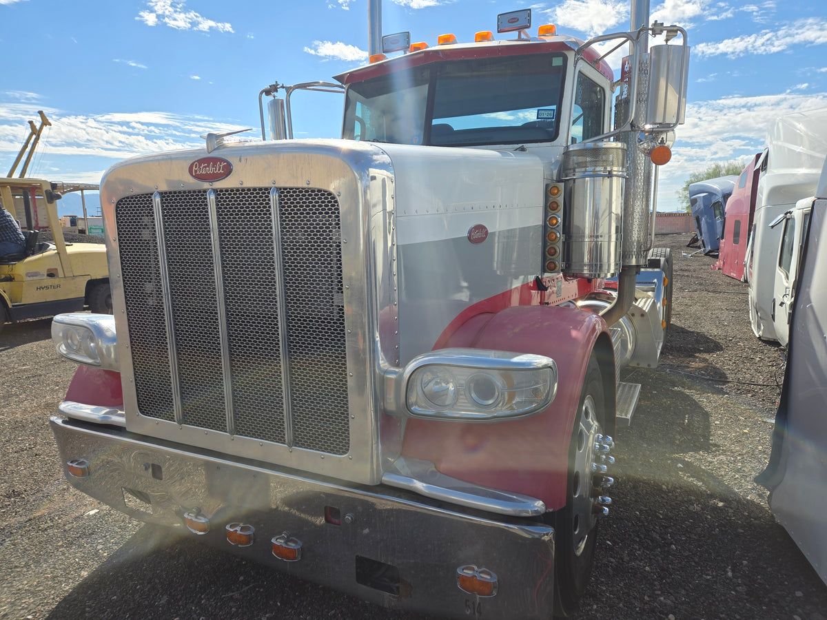 2009 Peterbilt 388 Stock#2221