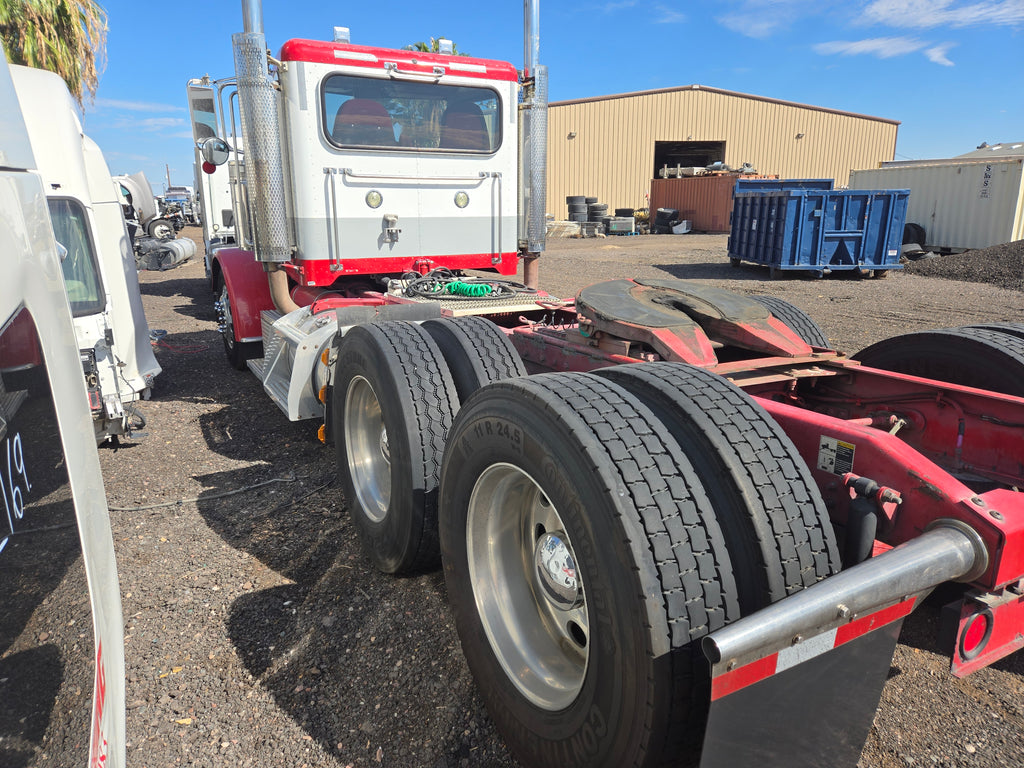 2009 Peterbilt 388 Stock#2221