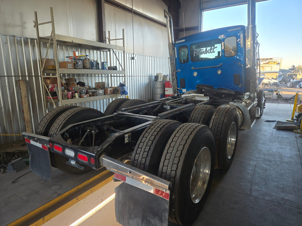 2025 Peterbilt 589 43k Miles STOCK# 2194