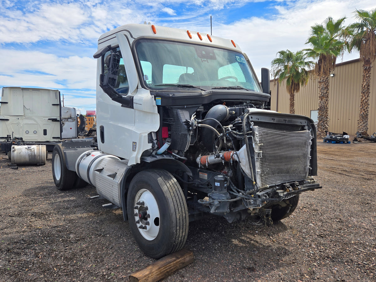 2024 Freightliner Cascadia Cab Stock# 2215-3