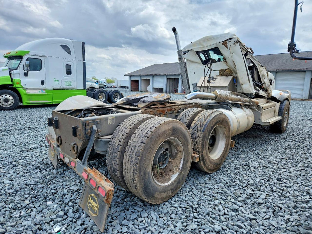 2018 Peterbilt 567