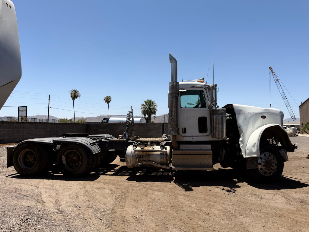 2020 Peterbilt 389