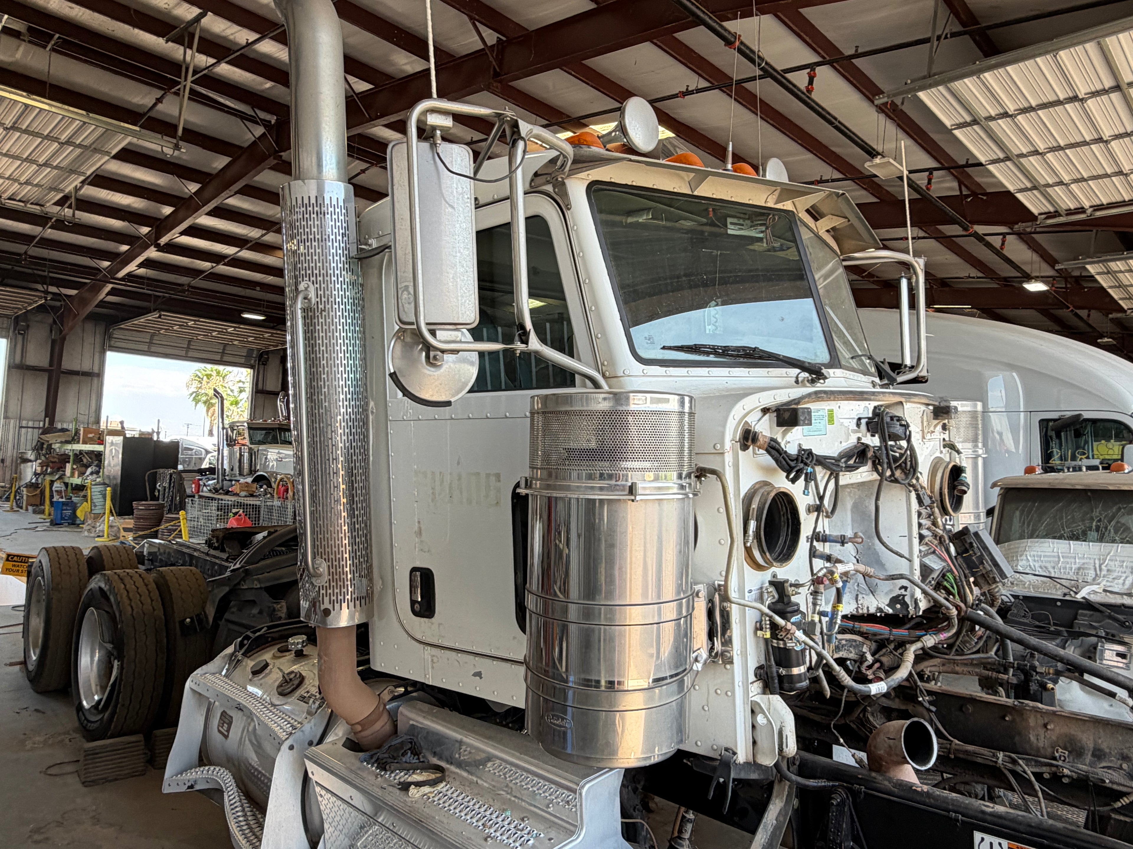 2020 Peterbilt 389 Cab STOCK# 2187