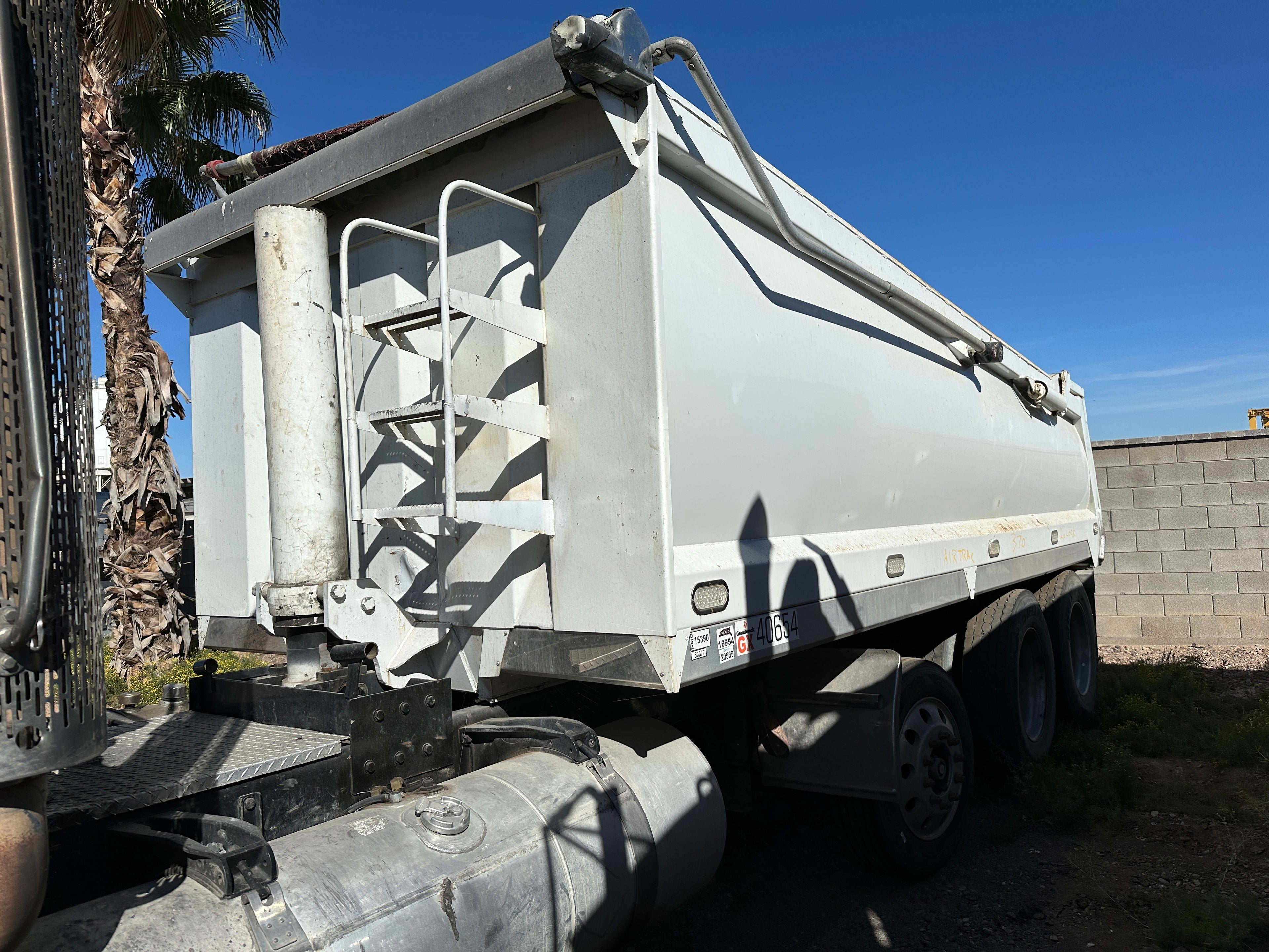 Used Dump Body Cutoff