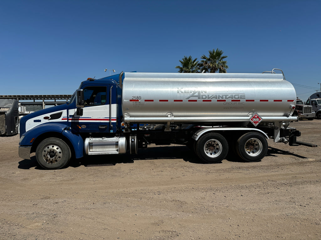 2017 Peterbilt 579 Tanker - Just IN!