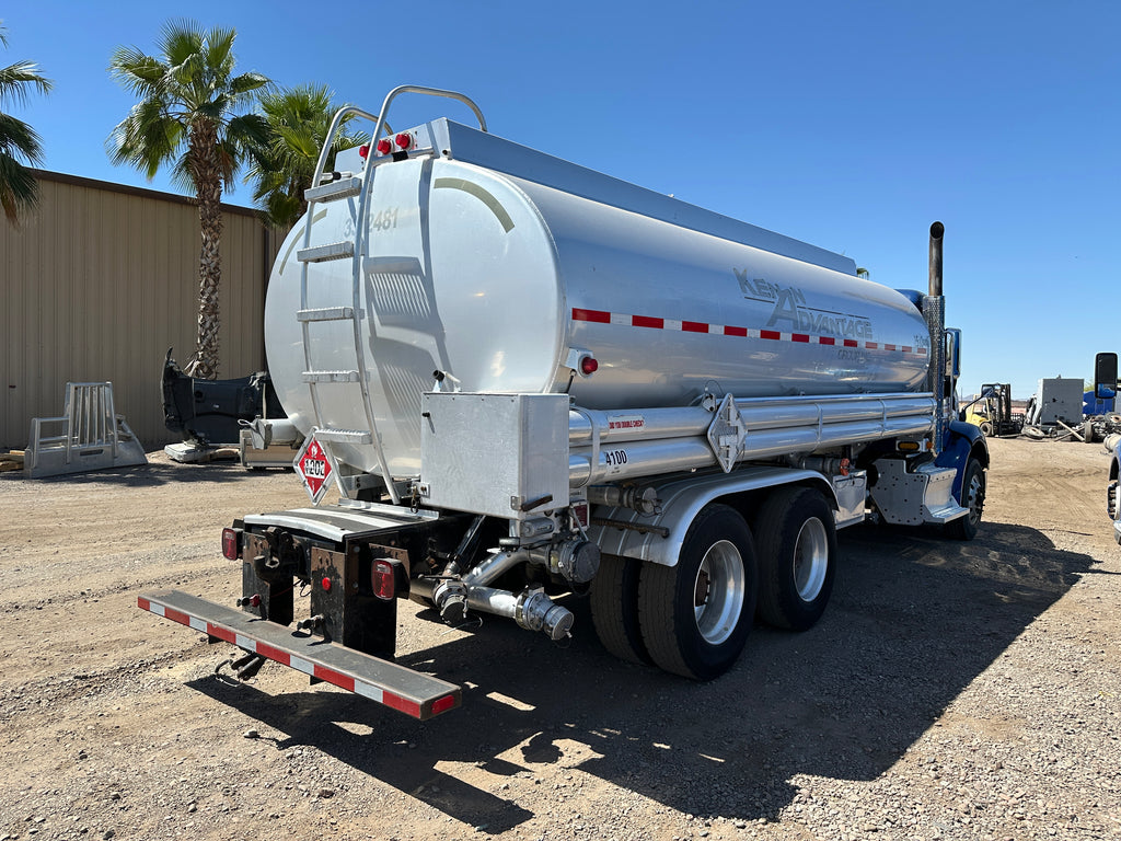 2017 Peterbilt 579 Tanker - Just IN!
