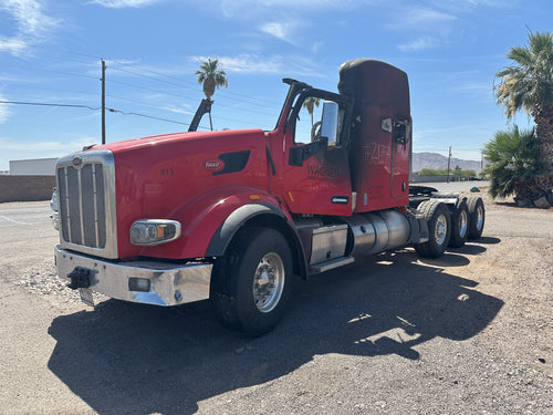 2016 Peterbilt 567