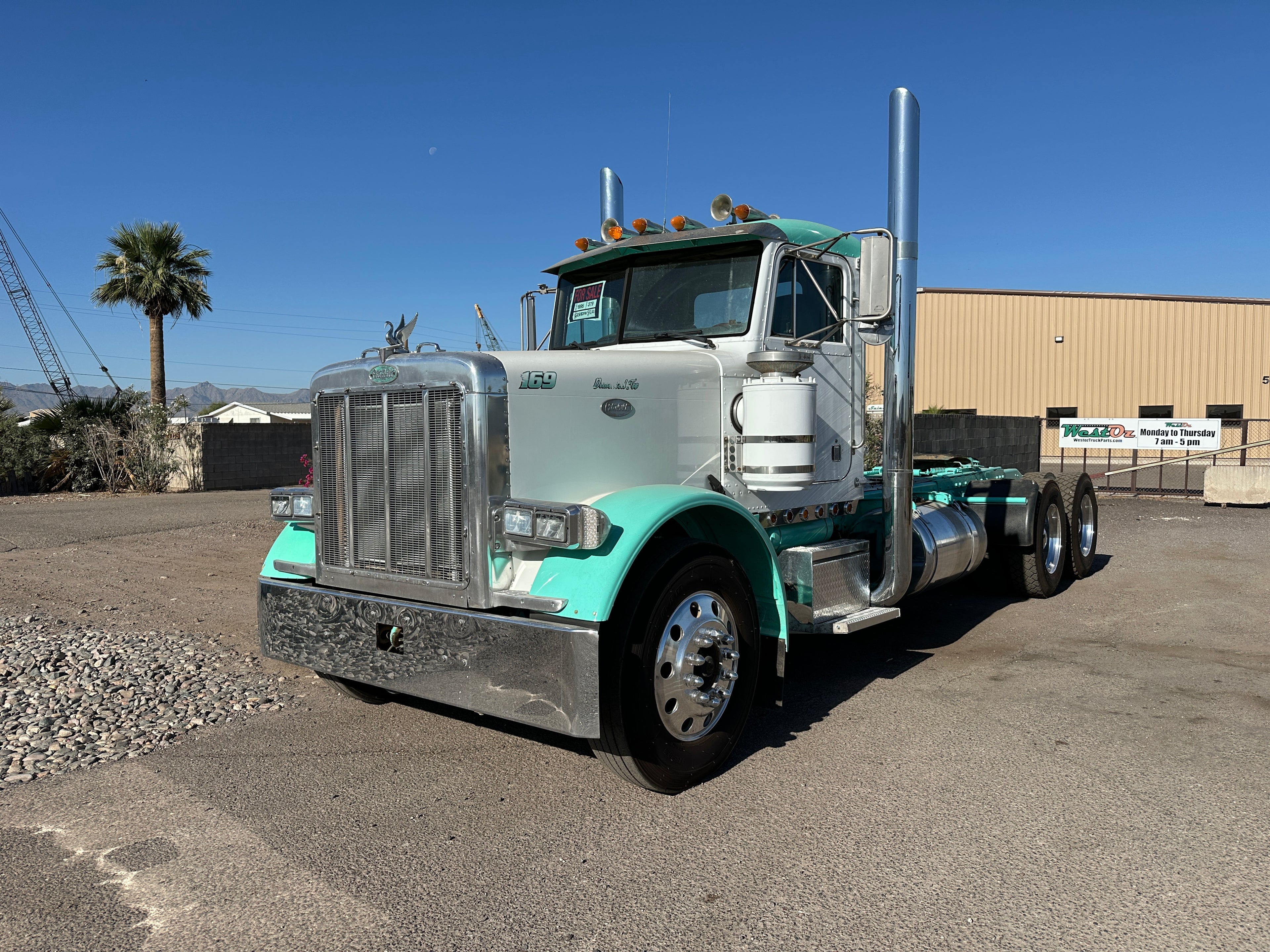 1995 Peterbilt 379