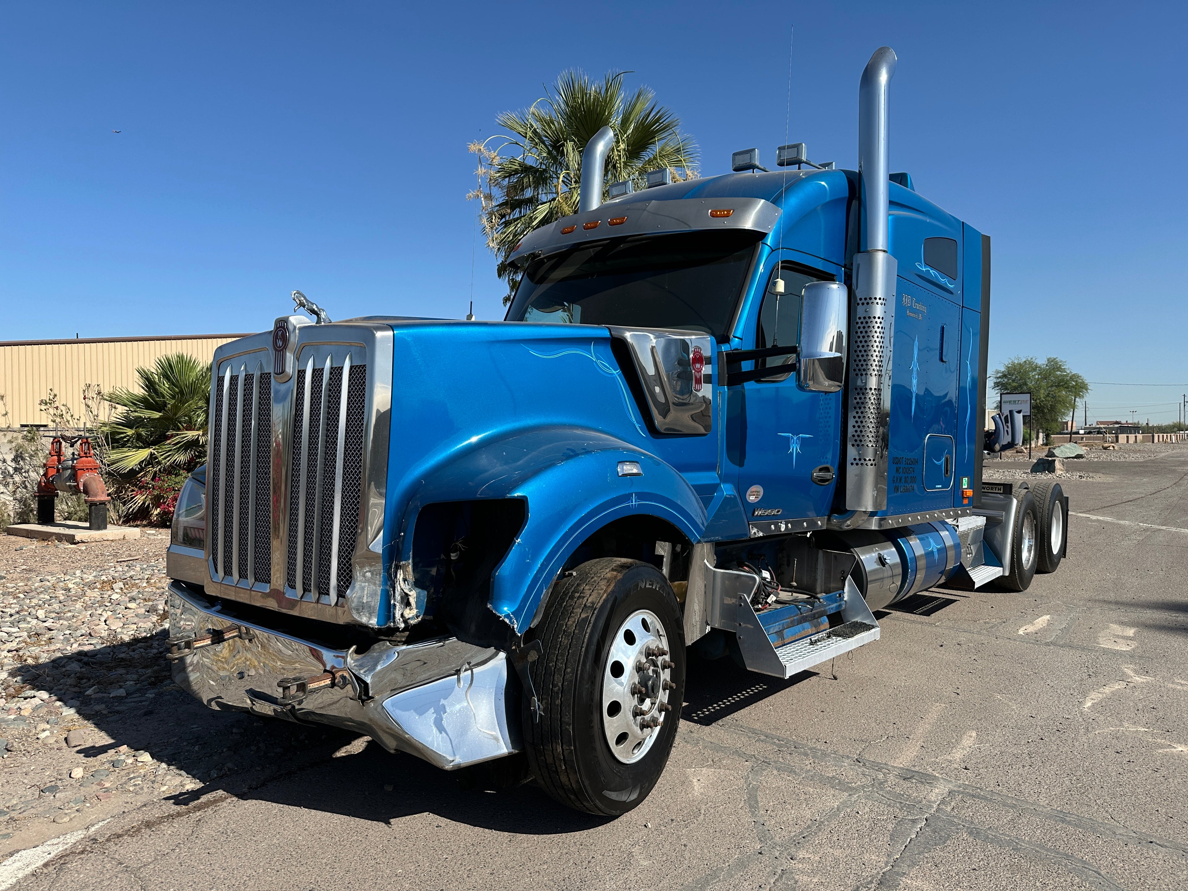 2020 Kenworth W990
