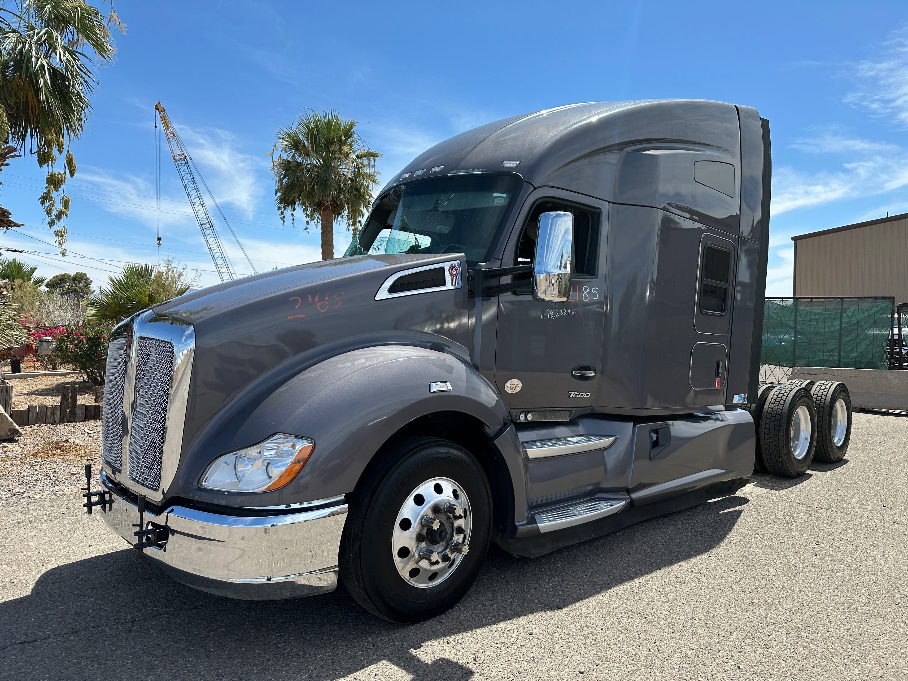 2022 Kenworth T680