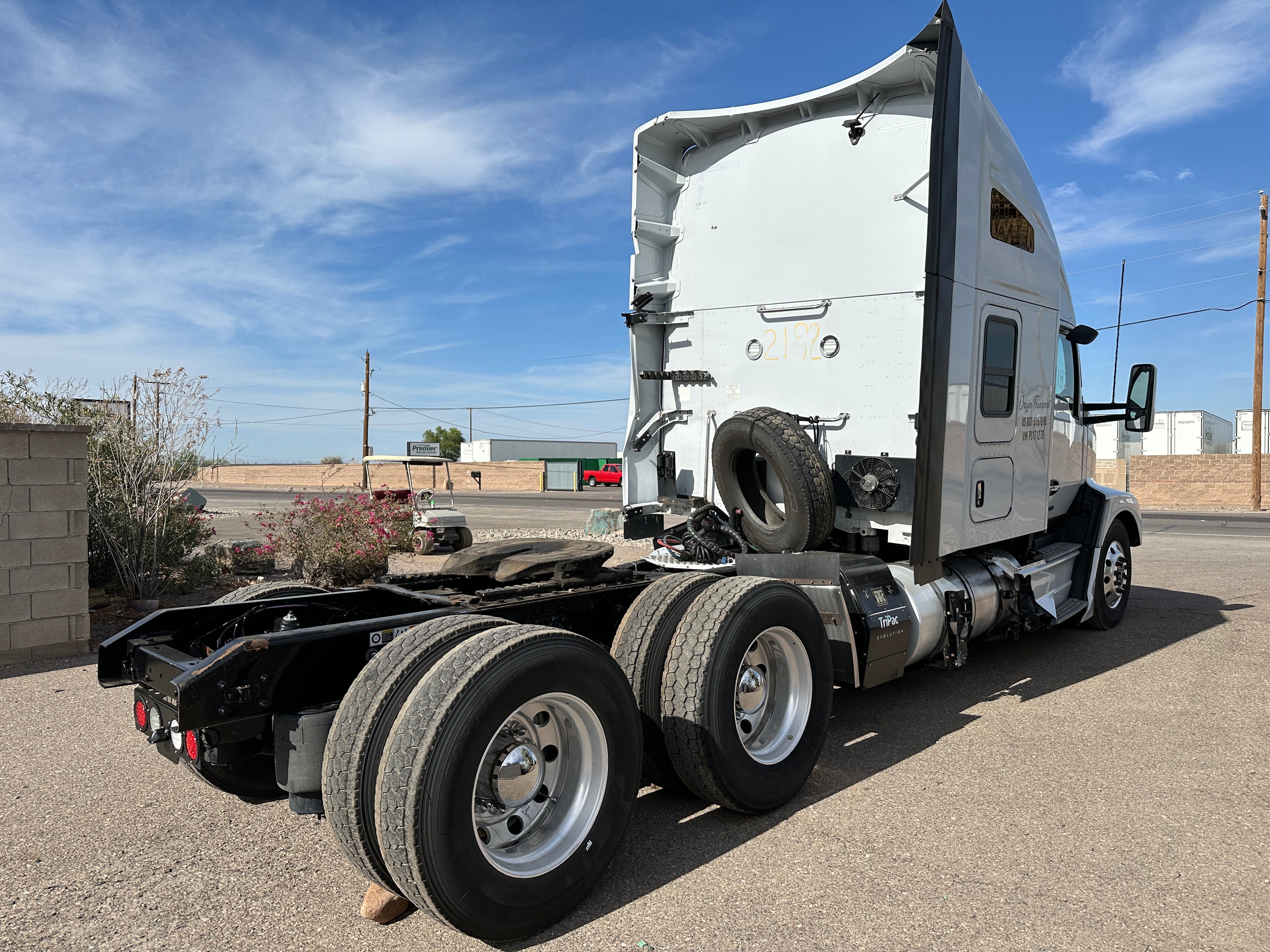 2023 Kenworth T680