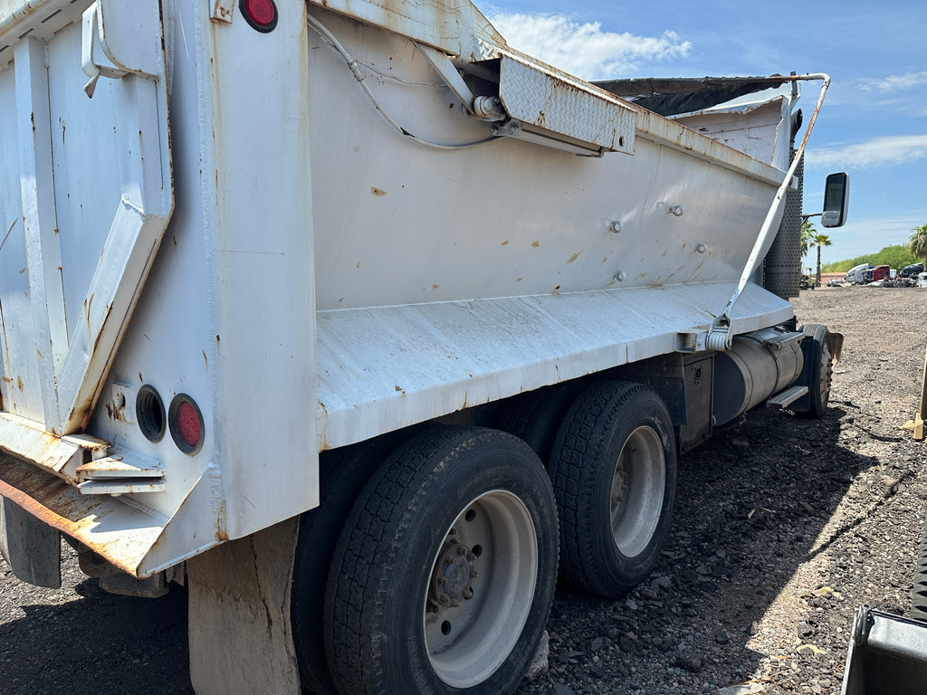 1993 Kenworth T800 Dump box STOCK# 2192