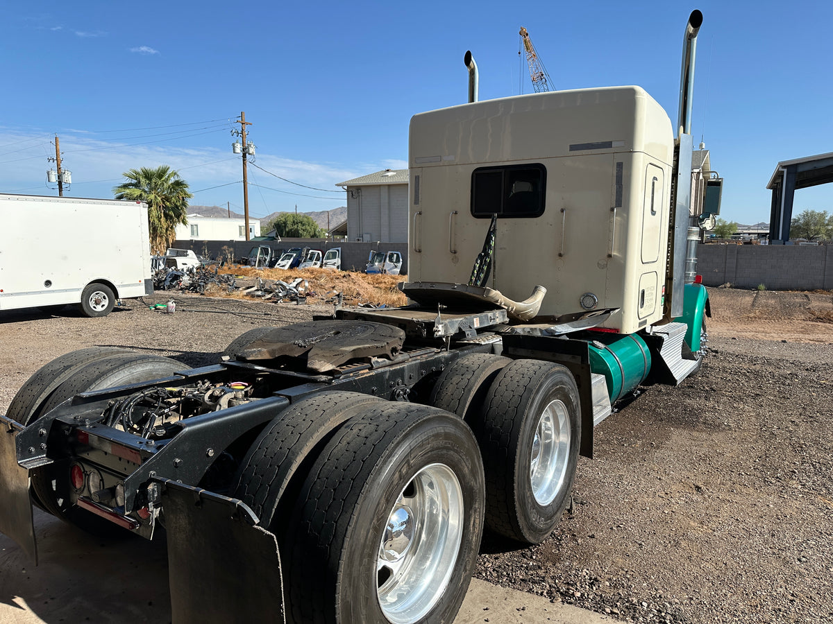 2015 Kenworth W900 - Stock# 2198