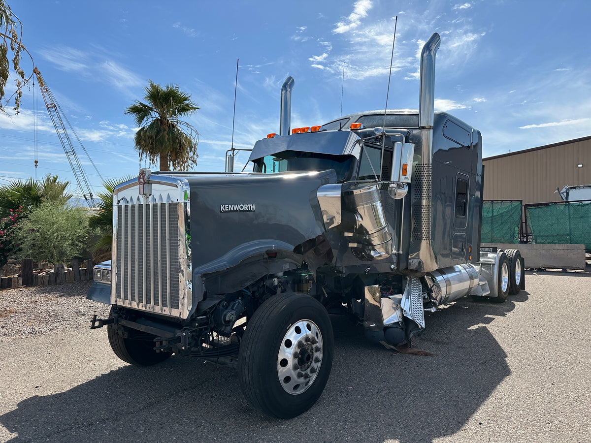 2022 Kenworth W900 - Stock# 2200