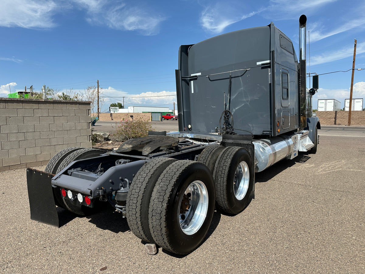 2022 Kenworth W900 - Stock# 2200