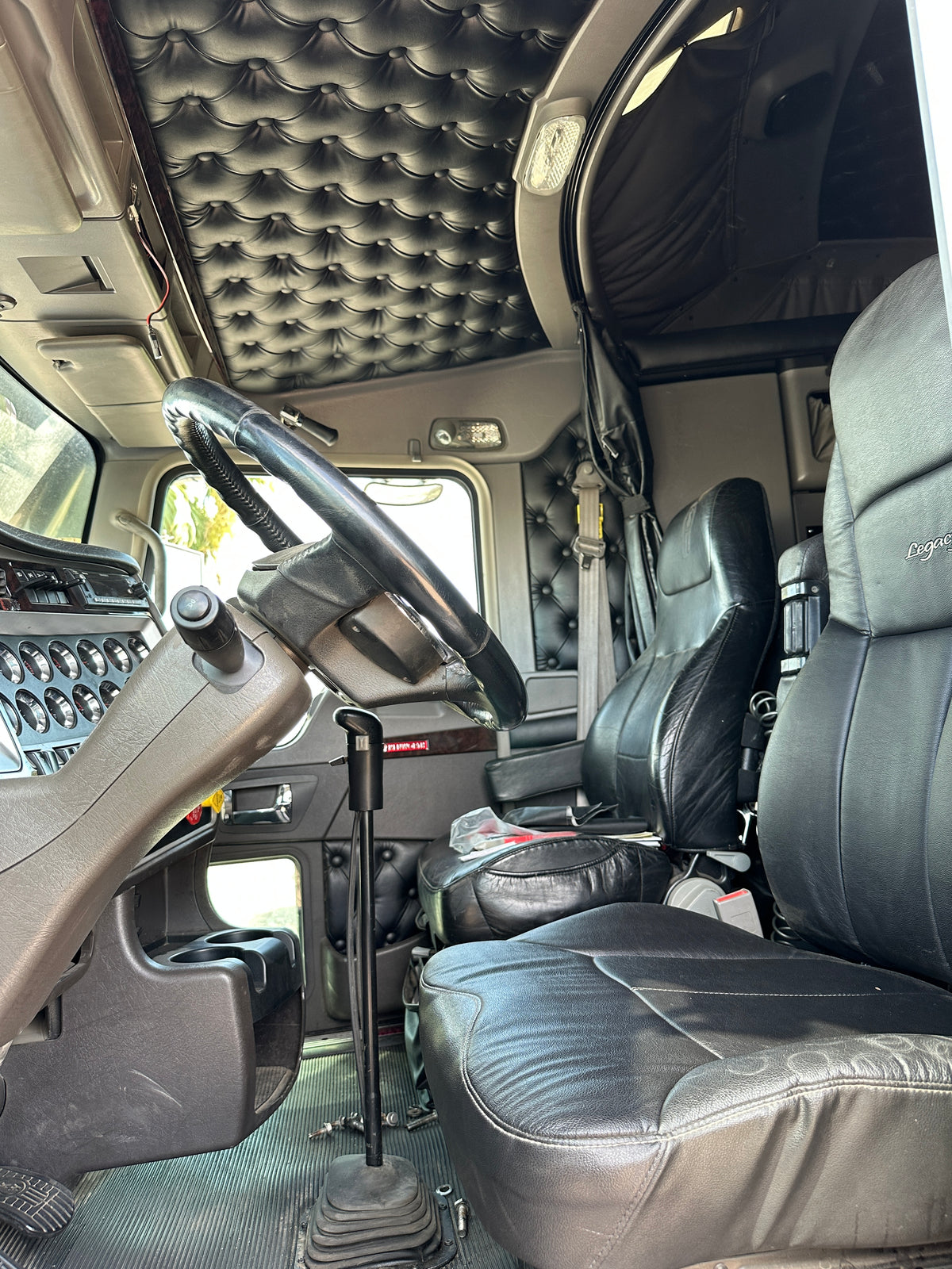 2022 Kenworth W900 - Stock# 2200