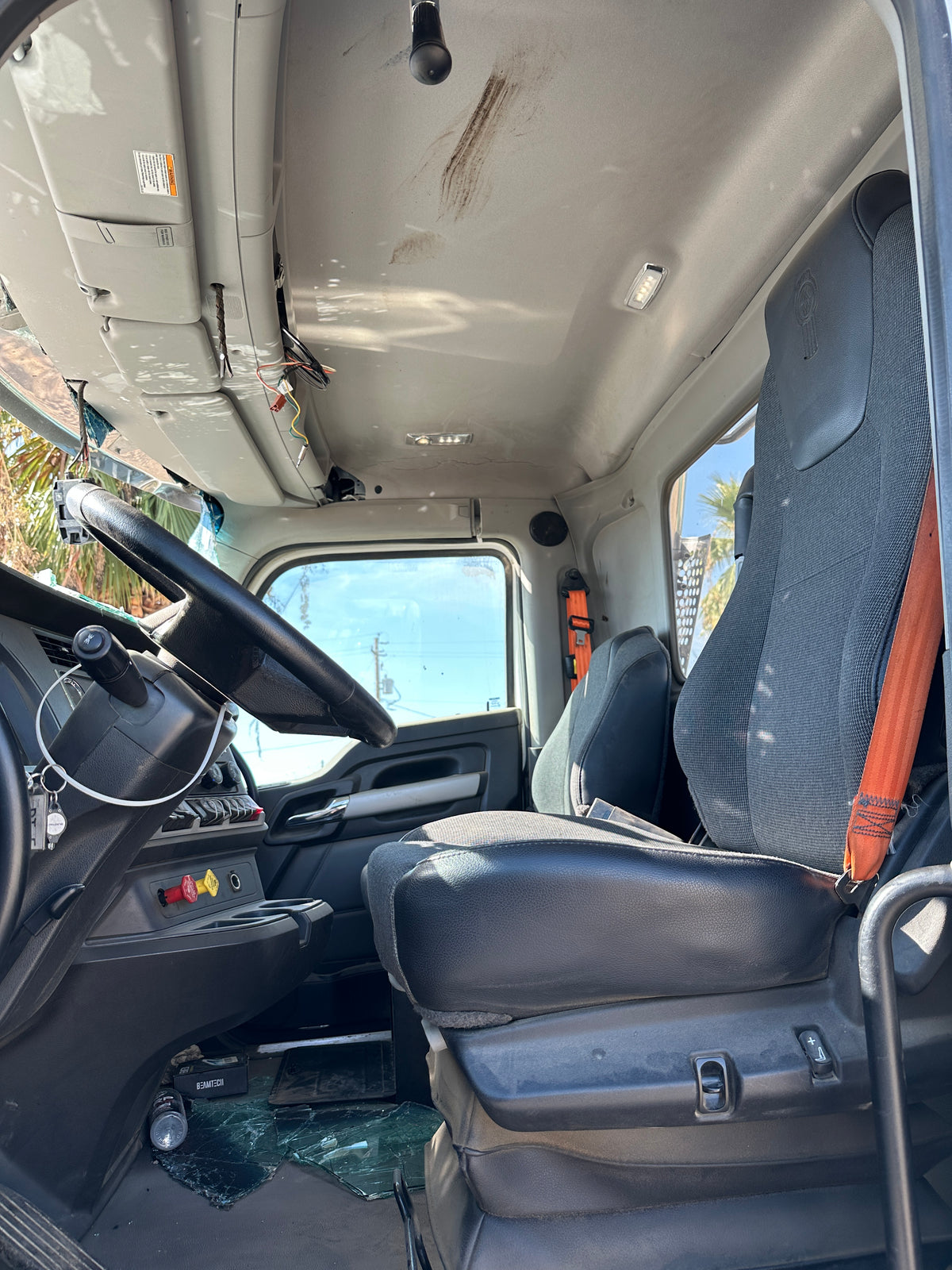 2023 Kenworth T880 - Stock #2208 - Low Miles