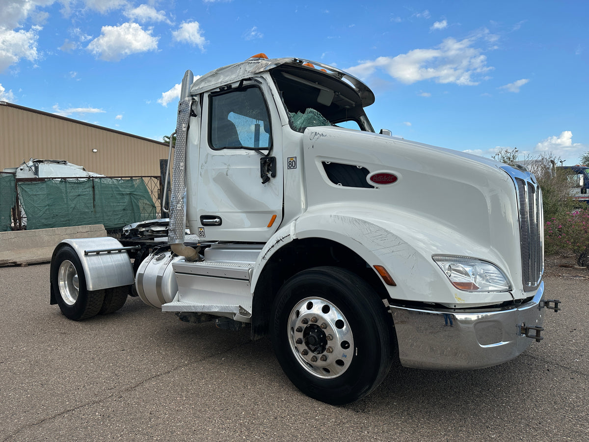 2021 Peterbilt 579 - Stock #2206 - 289K Miles
