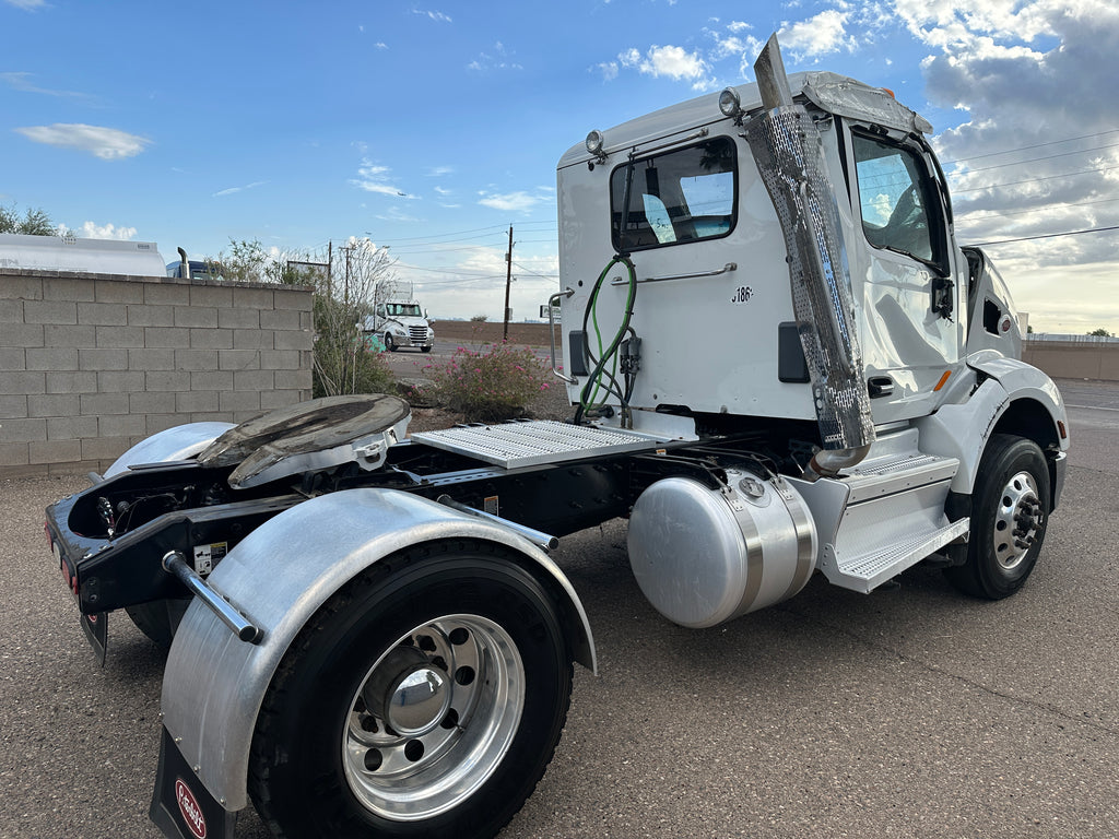 2021 Peterbilt 579 - Stock #2206 - 289K Miles
