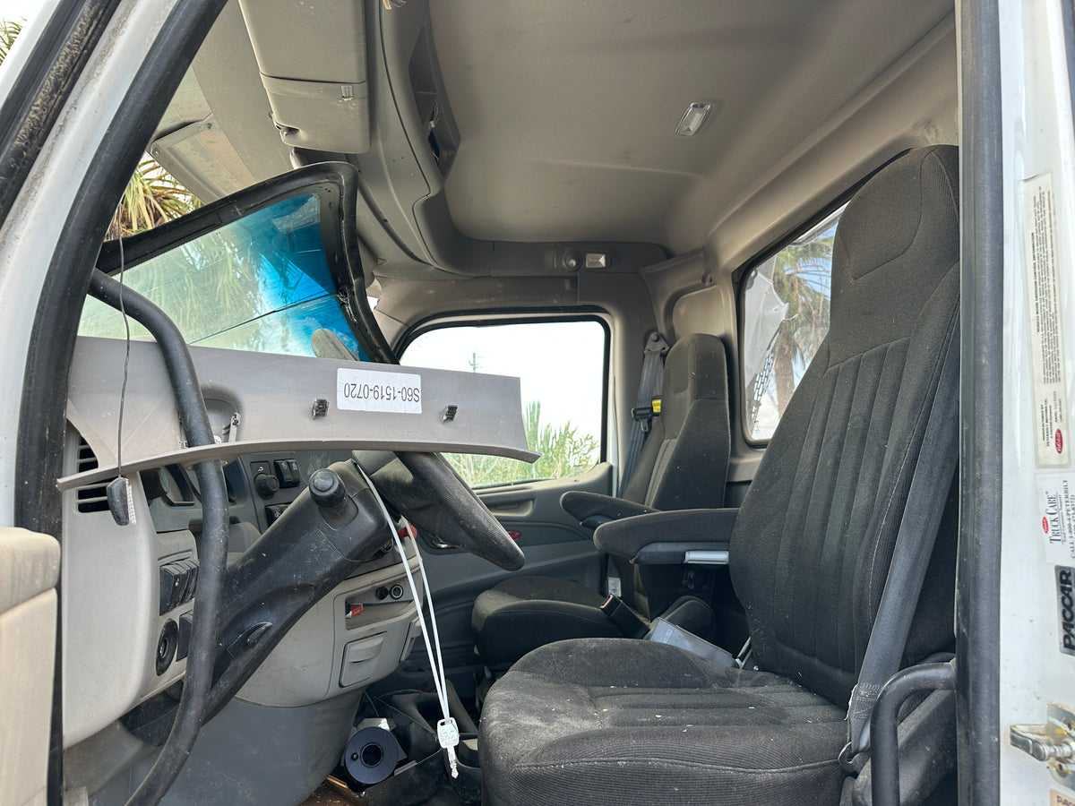 2021 Peterbilt 579 - Stock #2206 - 289K Miles