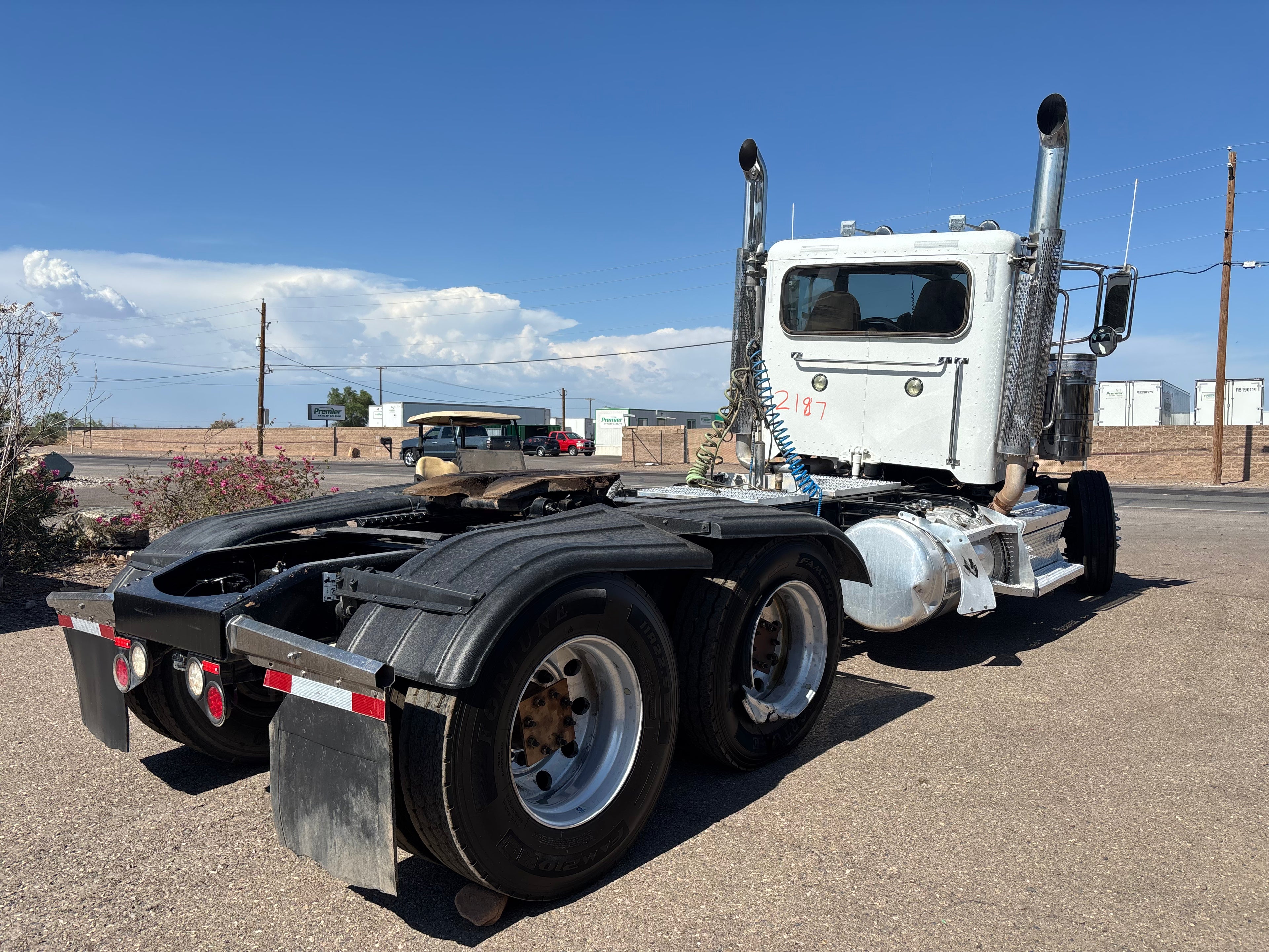 2020 Peterbilt 389 *CLEAN TITLE*