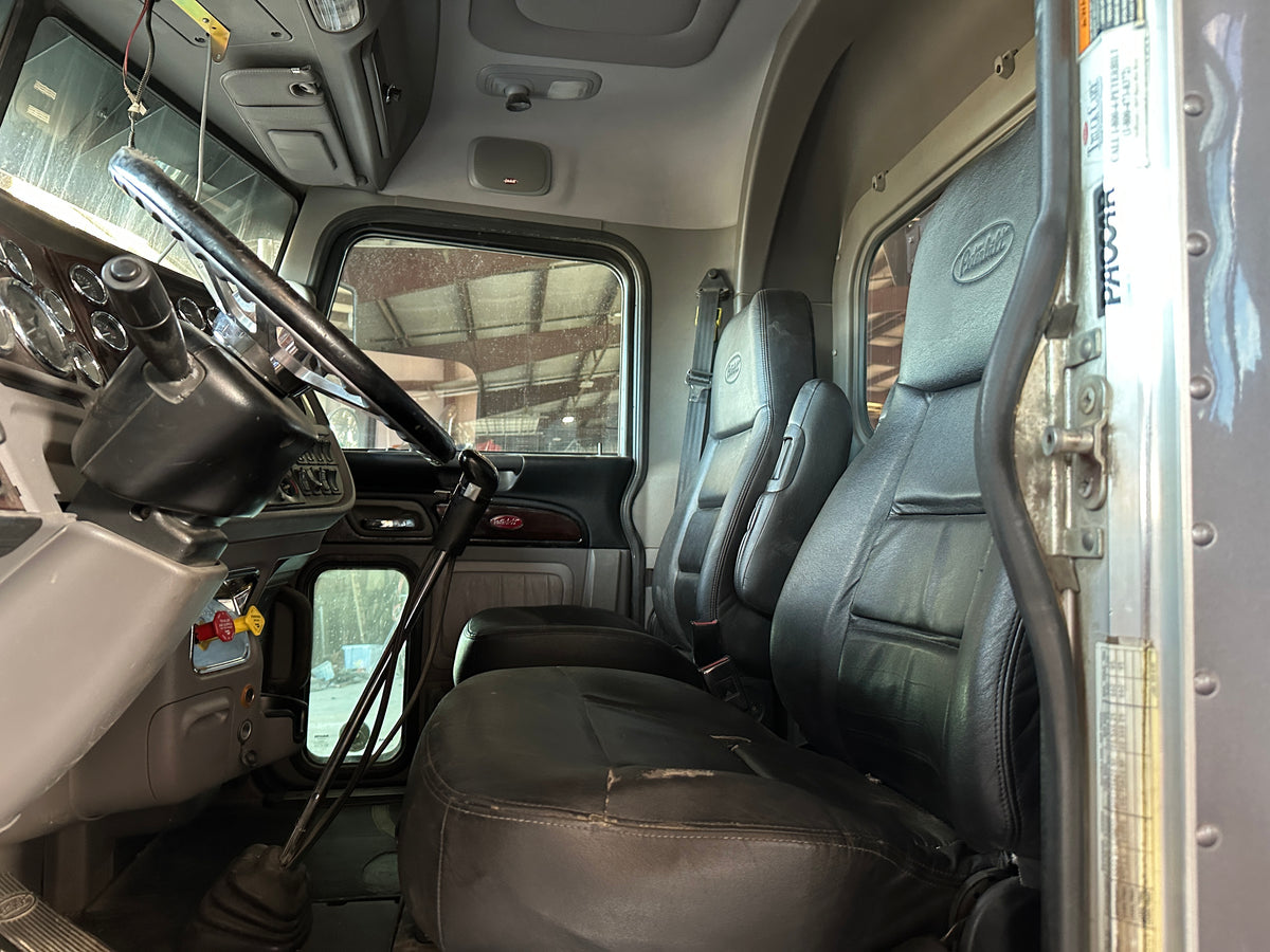2019 Peterbilt 389 Stock# 2219