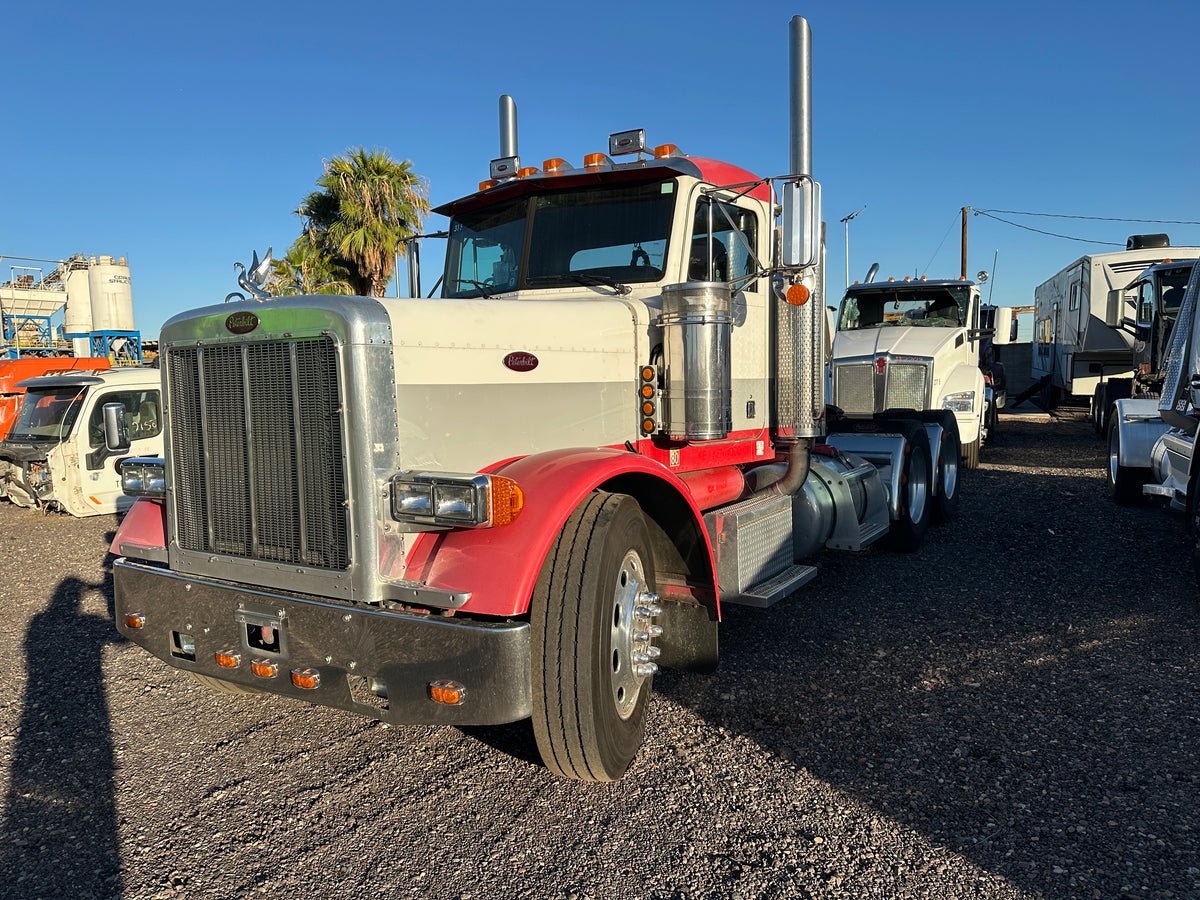 2003 Peterbilt 378 Clean Title Runs and Drives Stock#2222