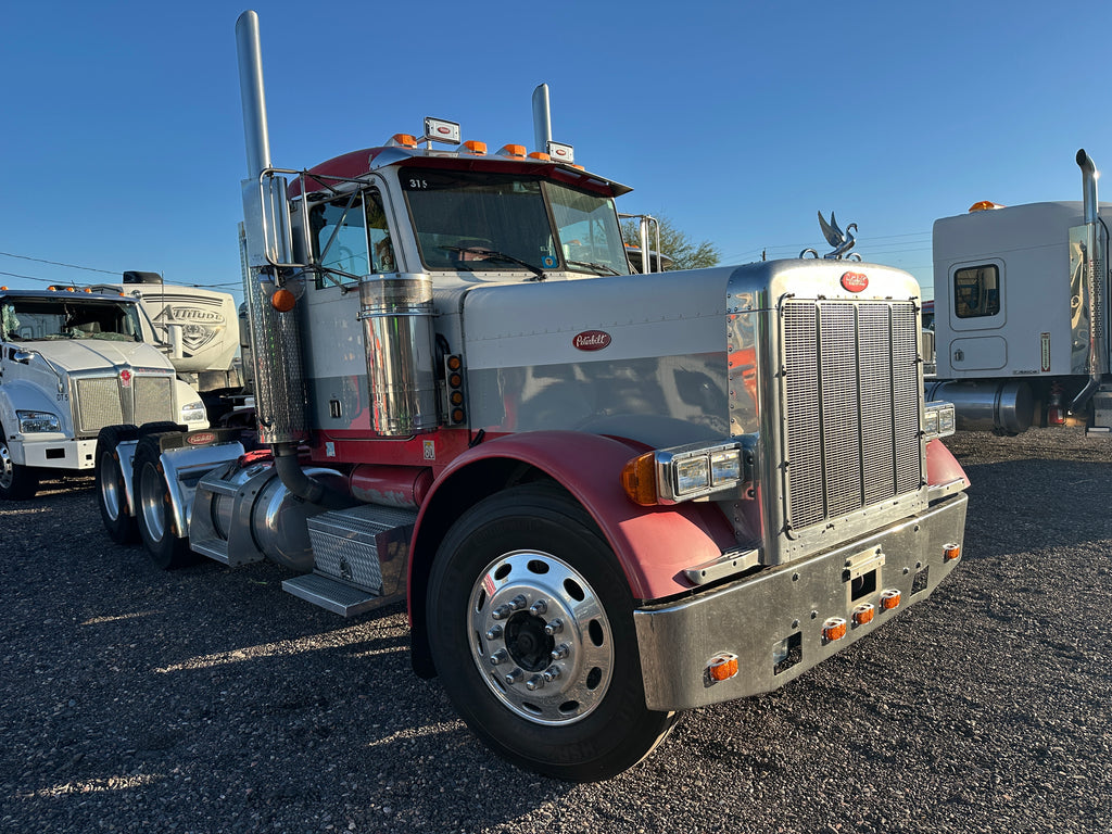 2003 Peterbilt 378 Clean Title Runs and Drives Stock#2222