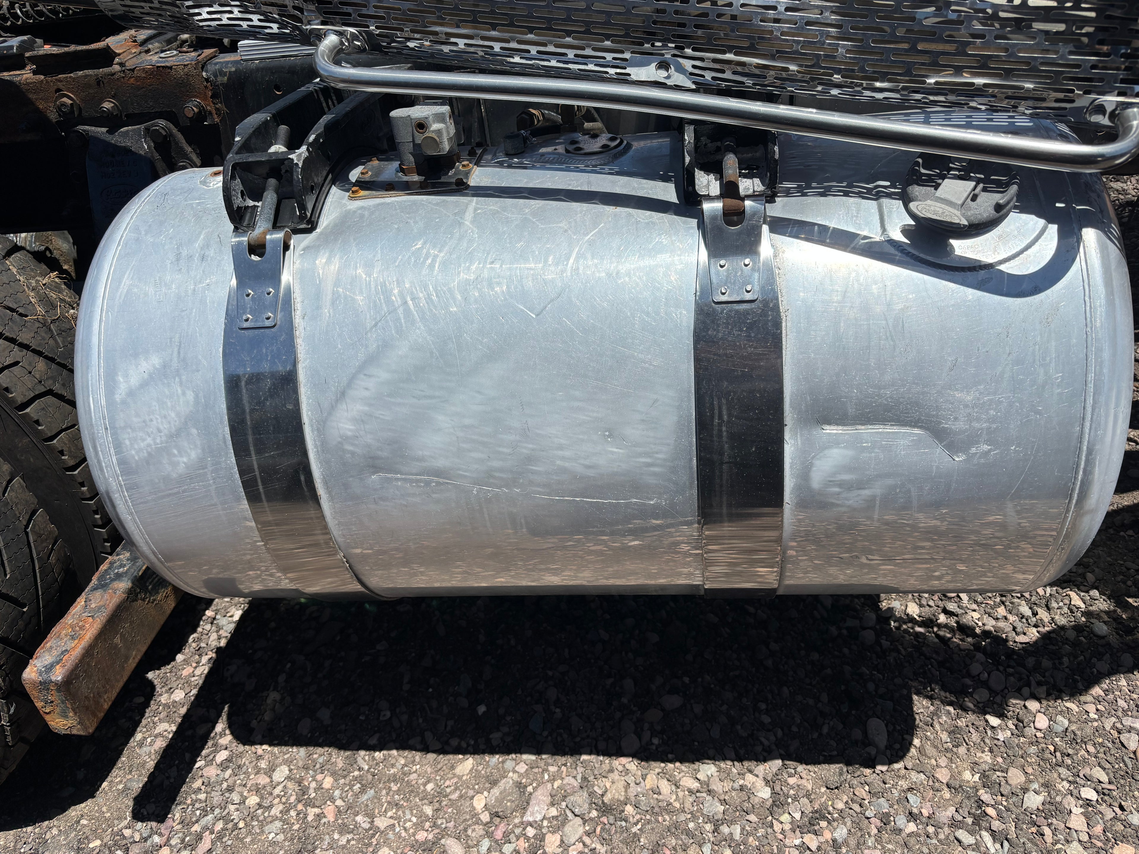 Peterbilt Fuel Tank 100gal Stock #2186-4