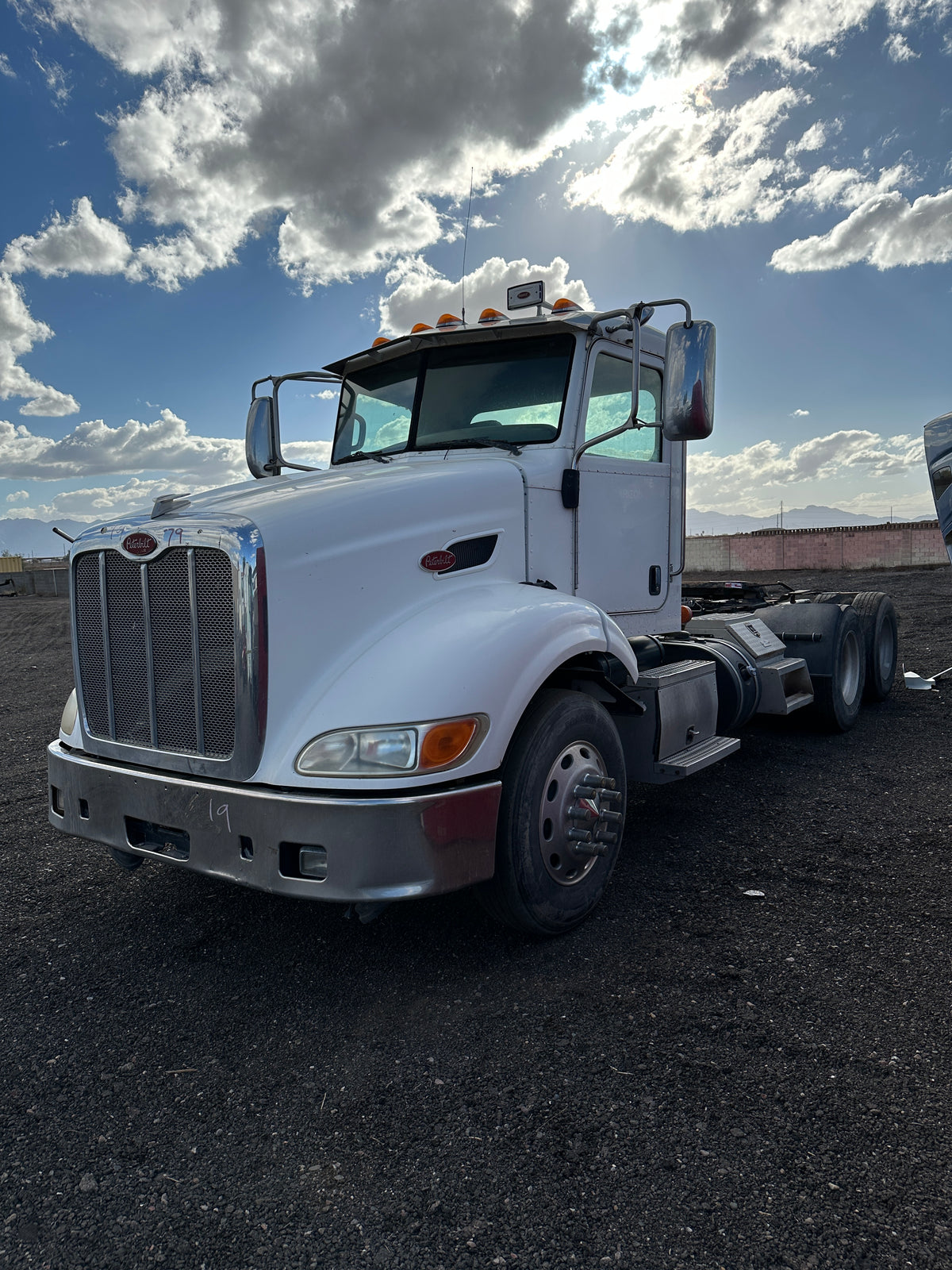 2012 Peterbilt 384 Stock# 2226