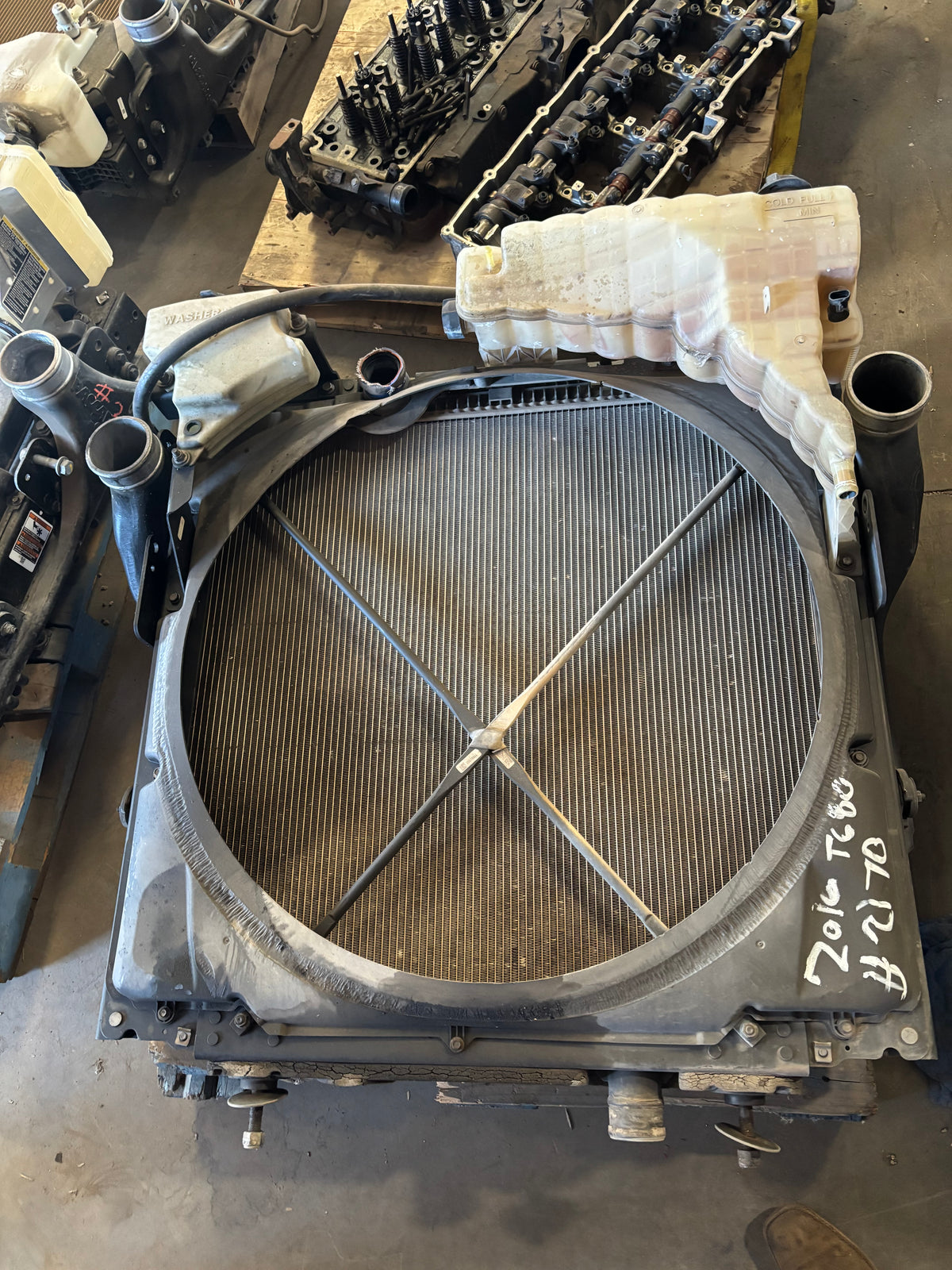 2016 Kenworth T680 Cooling pack 2170-2
