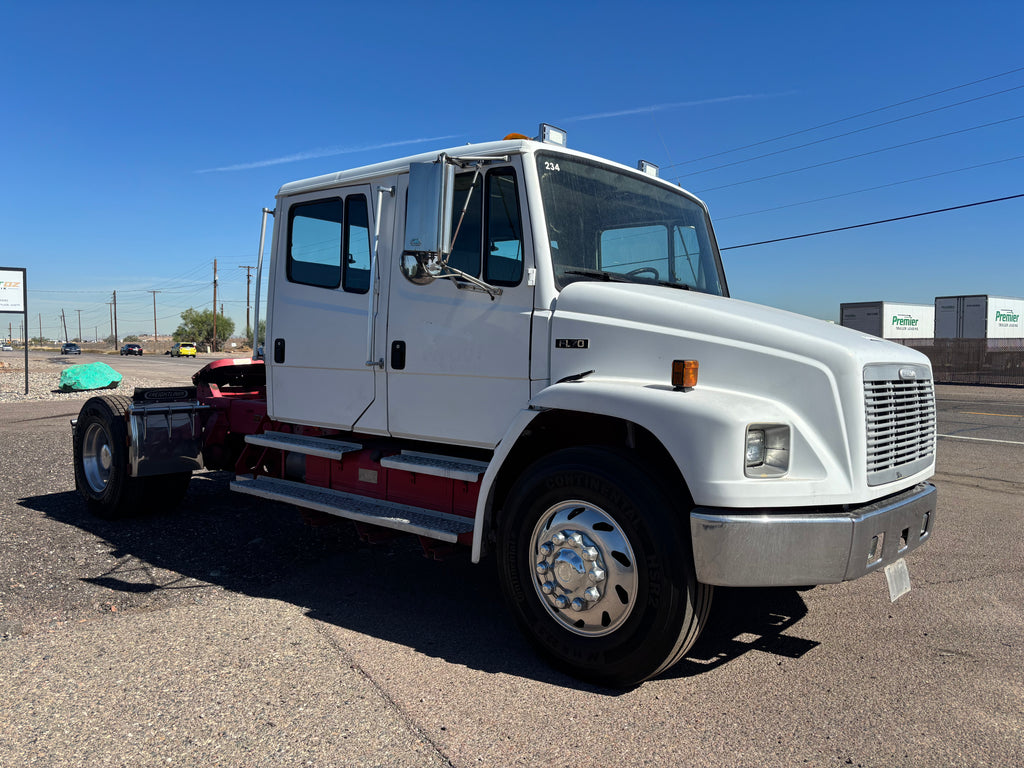 1999 Freightliner FL70 Stock# 2224B