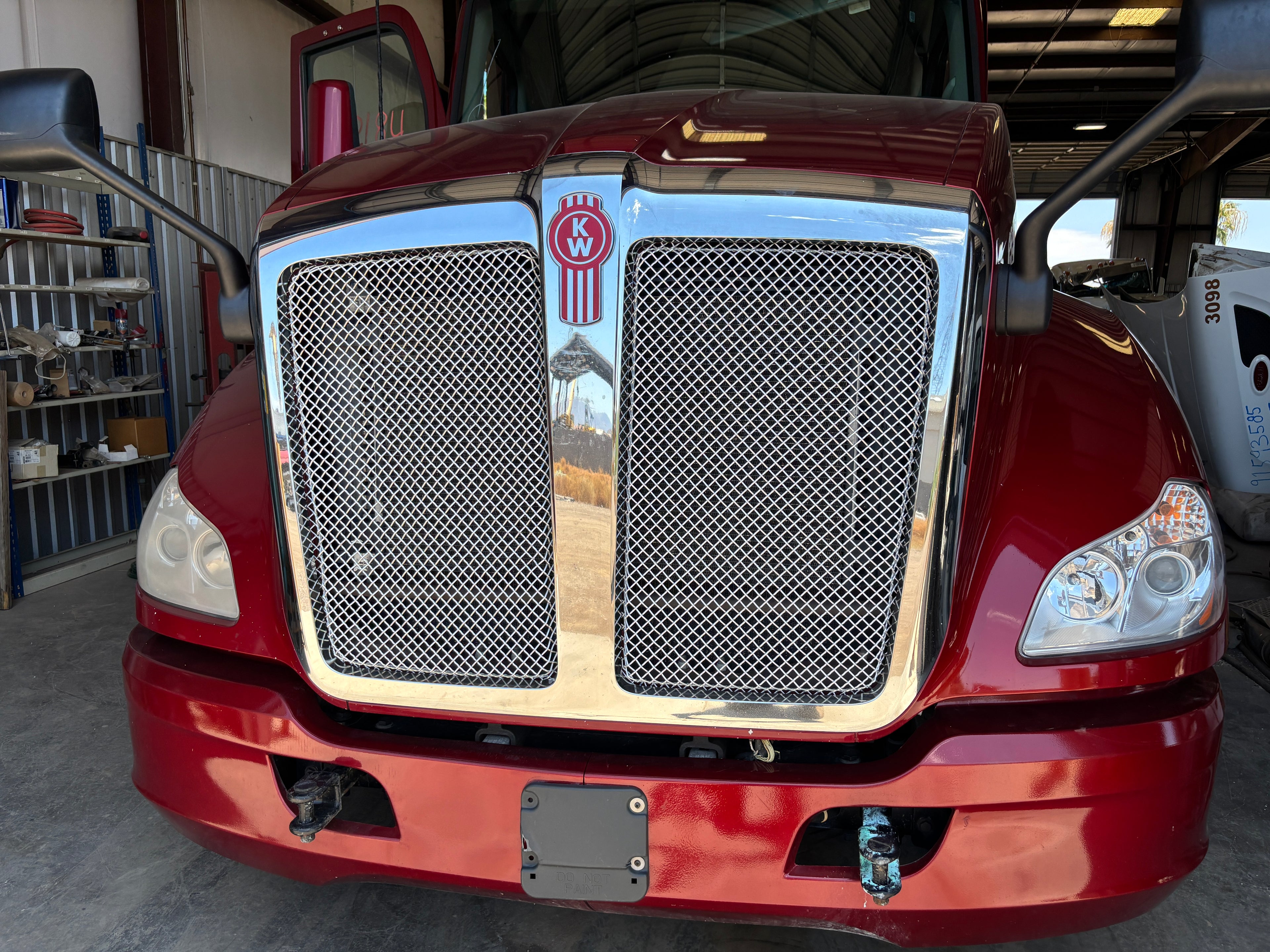 2022 Kenworth T680 Bumper