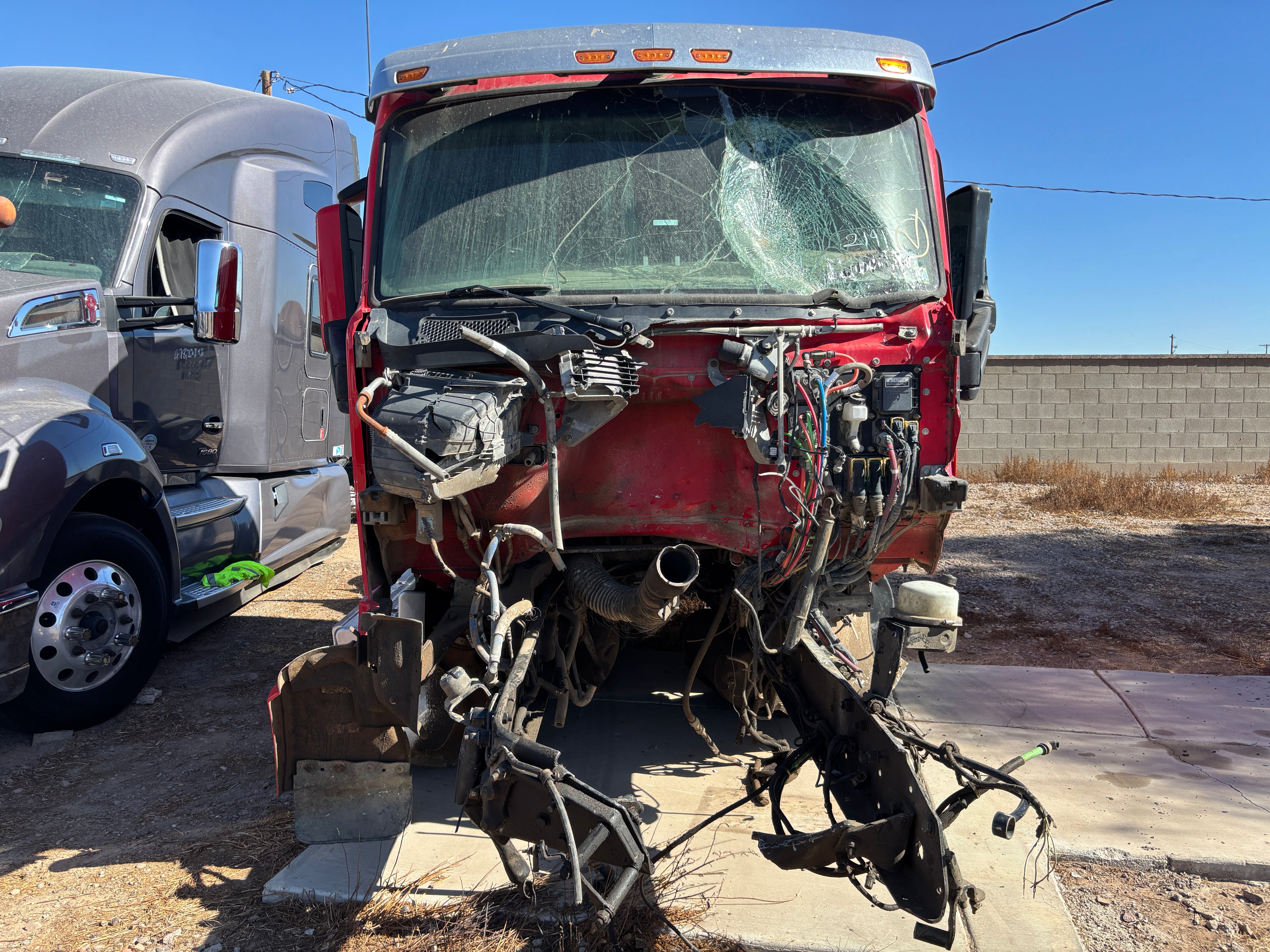 2020 Peterbilt 567