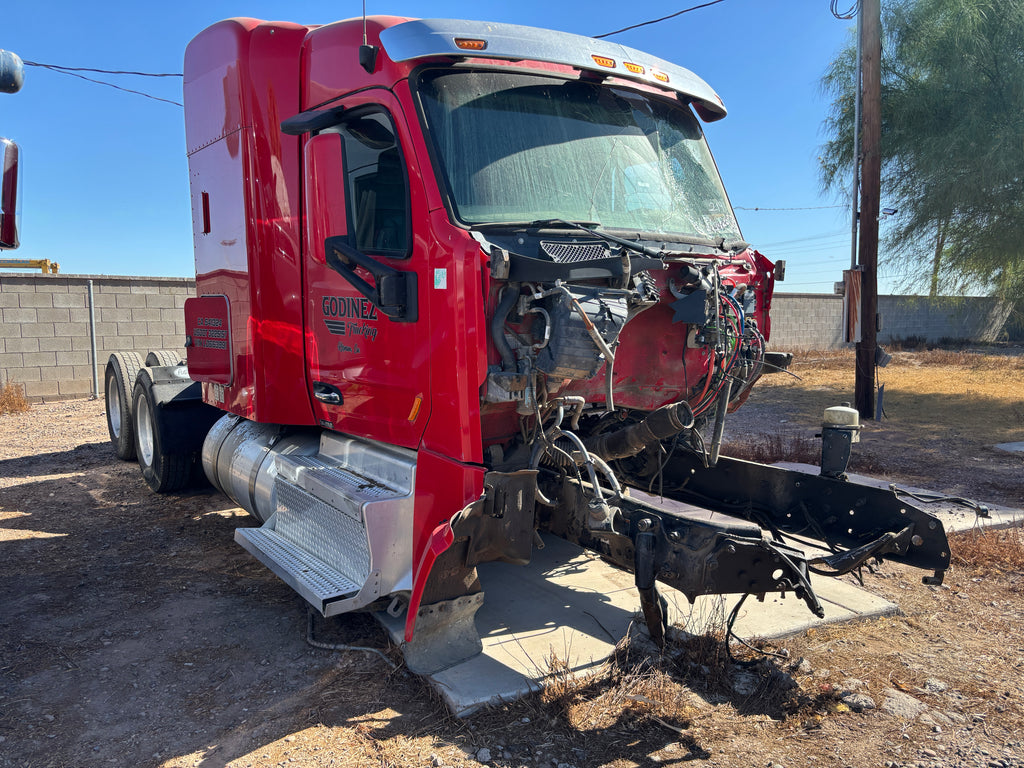 2020 Peterbilt 567