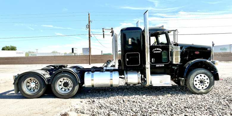 2012 Peterbilt 388