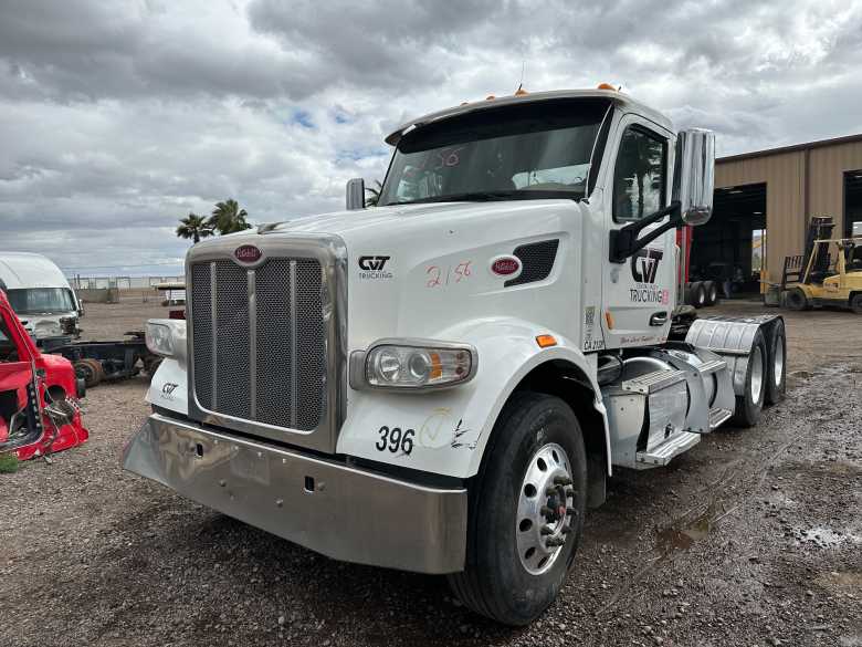2019 Peterbilt 567