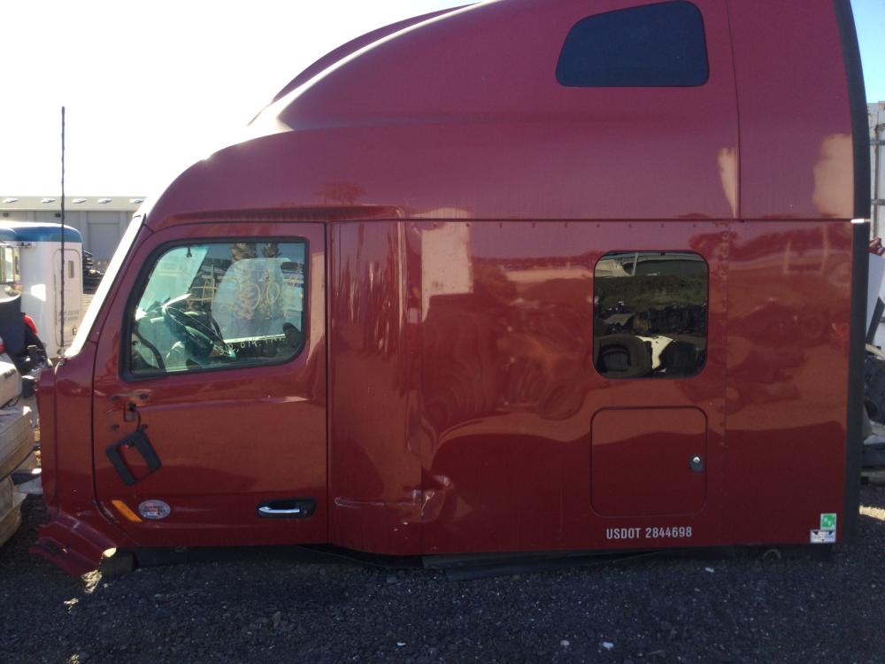 2021 Peterbilt 579 Cab